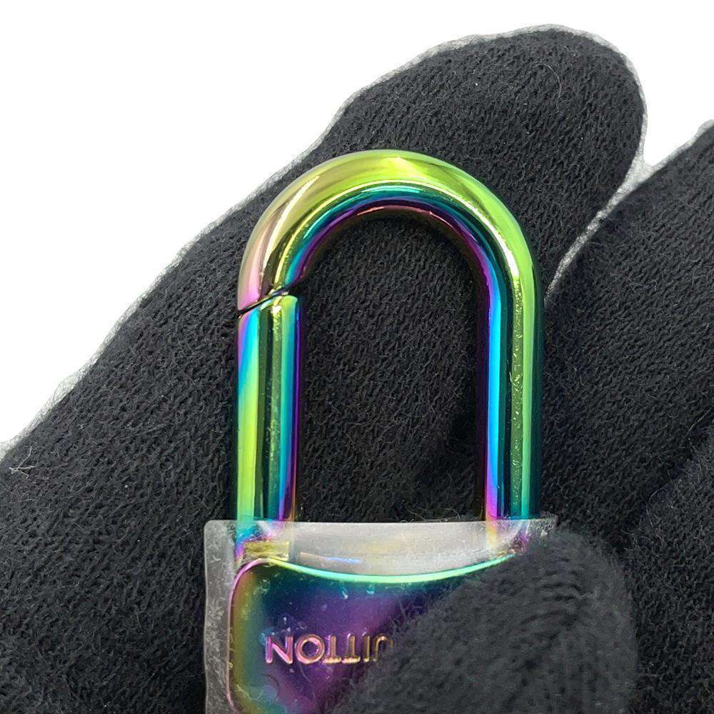 Louis Vuitton Monogram Eclipse Flash Iphone Pouch… - image 6